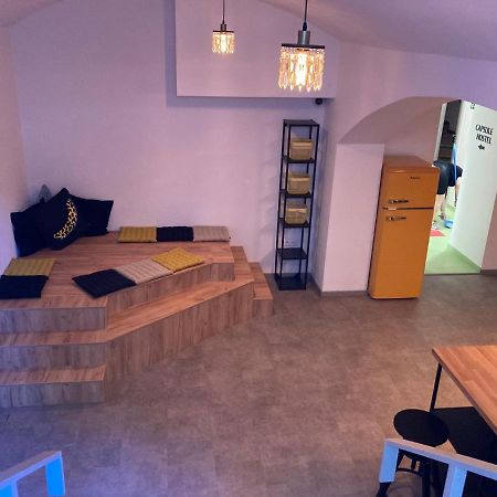Capsule Hostel Erbenova Praha Exteriér fotografie