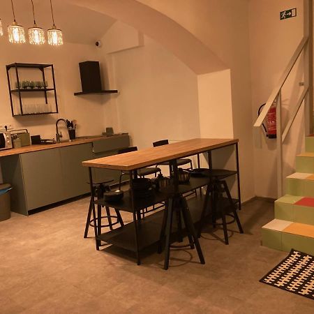 Capsule Hostel Erbenova Praha Exteriér fotografie